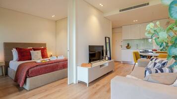 1 bedroom, iron/ironing board, free WiFi, bed sheets