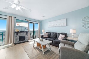 Smart TV - Beachfront Corner Condo | Gulf Views, Pool & Walk to The Hangout | BEACHBALL PROPERTIES (Gulf Shores)