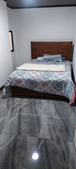 1 slaapkamer, internet, beddengoed