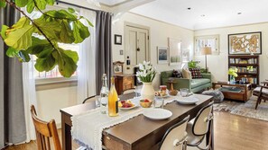 Talo (2 Bedrooms) | Sisätilat