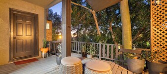 Spanish Revival Charm in Silver Lake w/ Patio, BBQ & Walkable Location Maltman Manor by Avantstay