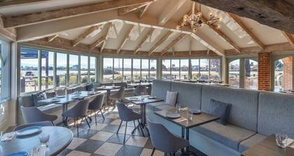 Monaco Village Apartment