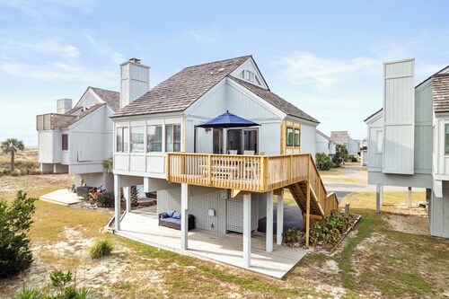 Escape to Sandy Dreams, a beautifully remodeled villa perfectly situated on Bald Head Island.