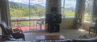 Tongariro River Cottage