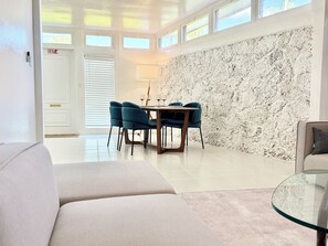 Interior - Rove Modern Mid-Century in Victoria Park 2BR Home with Heated Pool and BBQ (Fort Lauderdale)