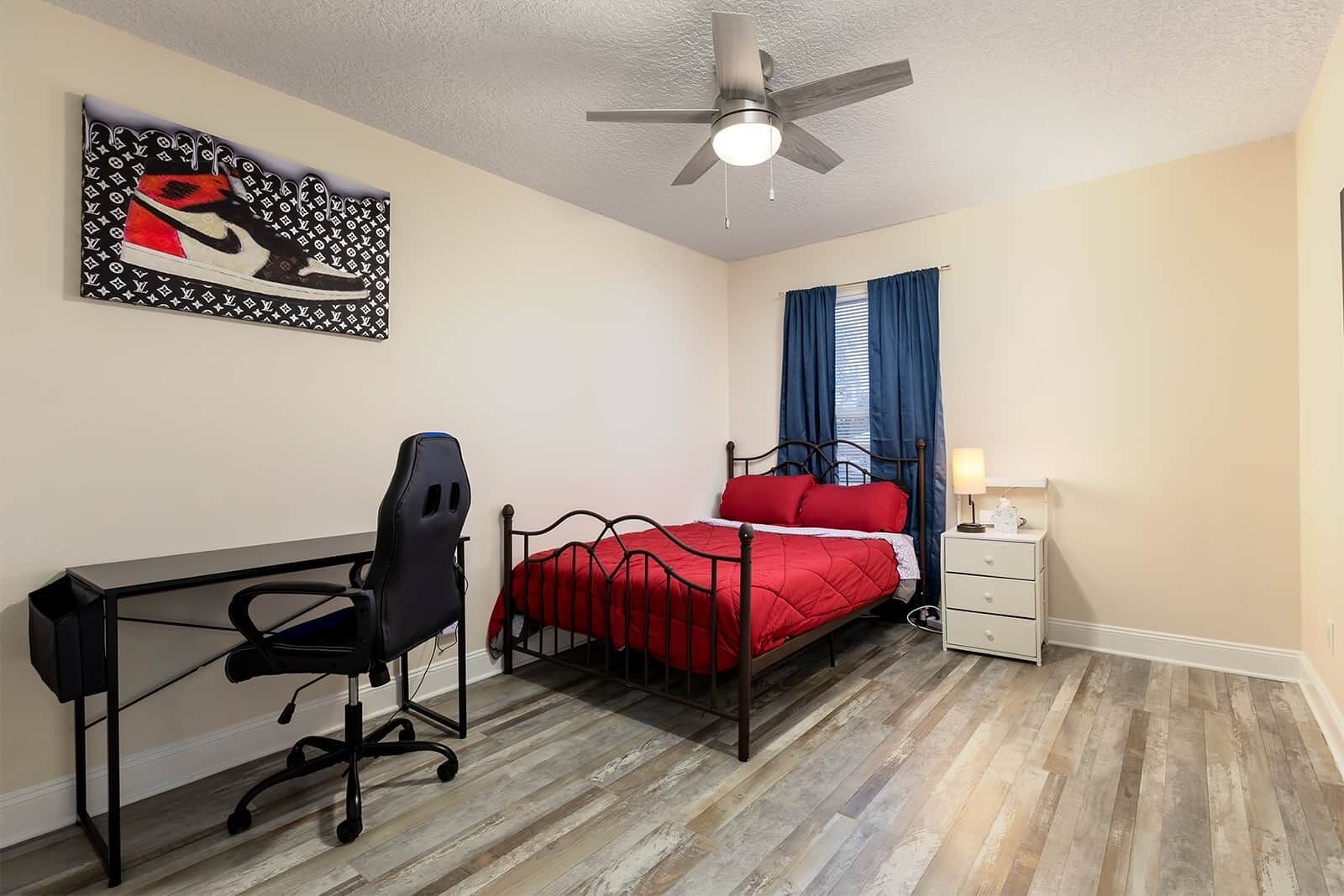 3 bedrooms, WiFi, bed sheets