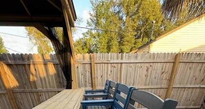 Serene Sunshine State Escape