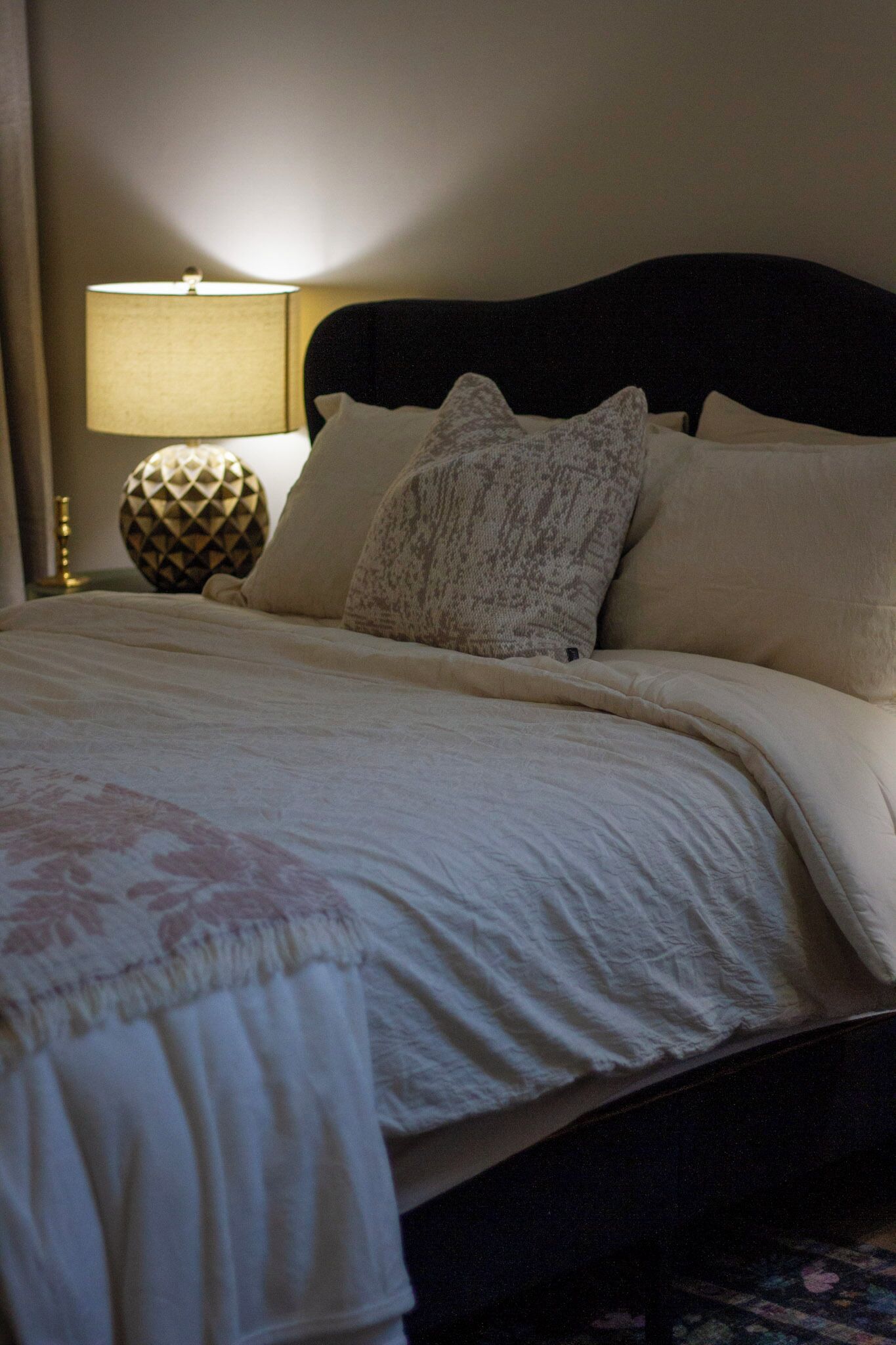 1 chambre, fer et planche à repasser, accès Internet