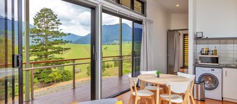 World Heritage Skyline Cottage in The Scenic Rim - PWD accessible