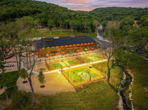 Sportplatz