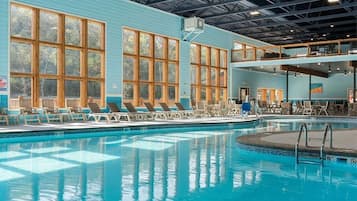 Innenpool, beheizter Pool