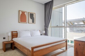 1 bedroom, iron/ironing board, WiFi, bed sheets - Blueground | Dubai Marina, pool, nr Marina (Dubai)