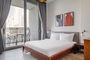 1 bedroom, iron/ironing board, WiFi, bed sheets - Blueground | Dubai Marina, pool, nr Marina (Dubai)