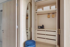 Interior - Blueground | The Palm Jumeirah, jacuzzi, nr Atlantis (Dubai)