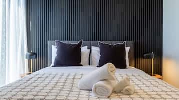 2 soverom, strykejern/-brett, reiseseng for barn og wi-fi