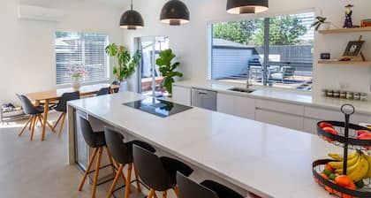 Spacious 6BR Home for Large Families or Work Teams