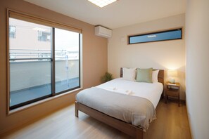 ستائر تعتيم وواي فاي مجانًا