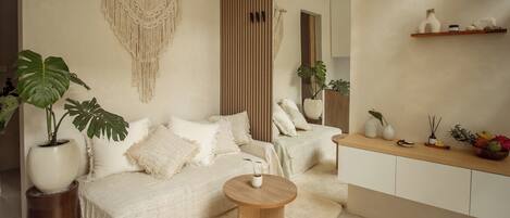 Villa Deluxe, 1 chambre, piscine privée, vue piscine | Coin séjour