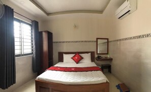 Standard Double Room Single Use, City View | Desk, free WiFi