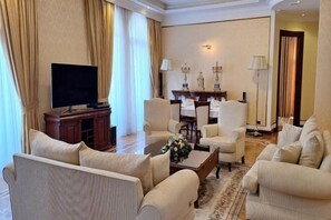 Living area - Ayf Palace (Baku)