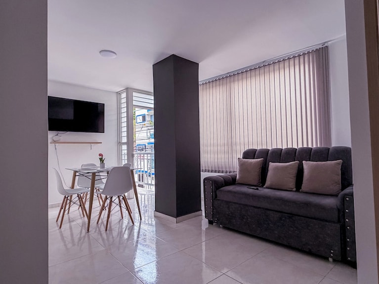 Beautiful Apartasuite In The Best Location - Cartago