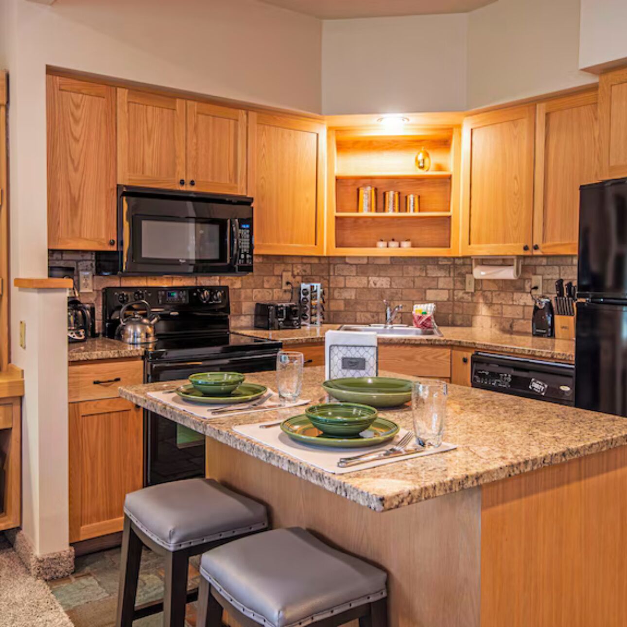 Microwave, oven, stovetop, dishwasher