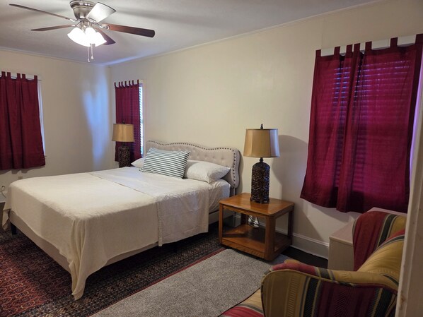 5 bedrooms, Internet, bed sheets