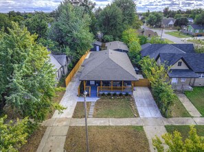 Exterior - Near Attractions & Food : Walk to Plaza District (Oklahoma City)