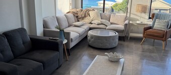 Family comfort across the road from North Beach