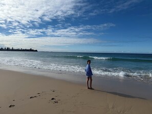 Beach - Family comfort across the road from North Beach (Shellharbour)
