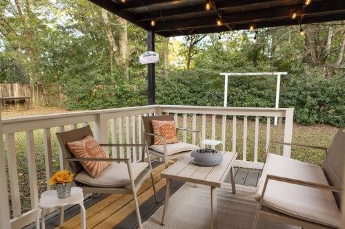 Charming Crestview Stay 4 Bedrooms, Prime Location