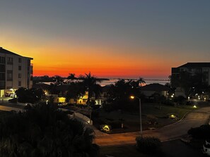 Miscellaneous - Peaceful Isla del Sol condo with balcony & sea view – 28-night stays (St. Petersburg)