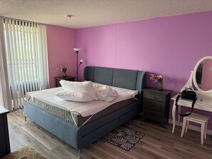 1 Schlafzimmer, Bügeleisen/Bügelbrett, WLAN, Bettwäsche
