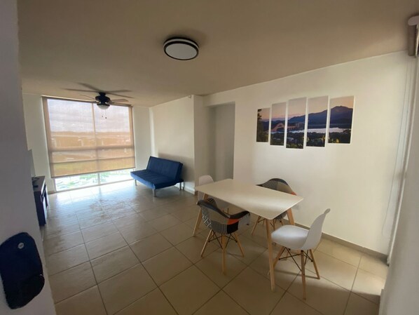 Interior - Serene 3-bedroom apartment with AC in Panamá (Panamá)