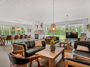 TV, fireplace - "Gia" - 500m from the sea by Interhome (Væggerløse)