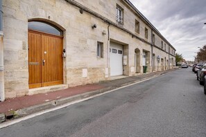 Exterior - Beautiful, comfortable 2-bedroom flat (Bègles)