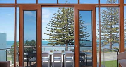 Seachange, Waterfront Living in Victor Harbor