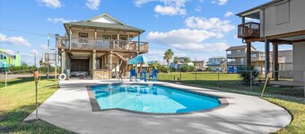 Private Pool | Sleeps 7 | Ping Pong