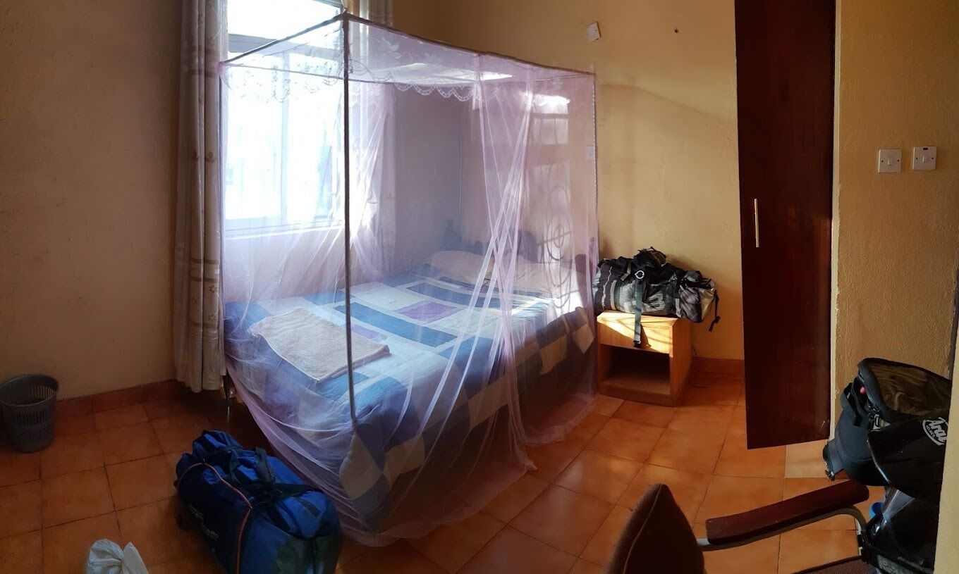 Free WiFi, bed sheets