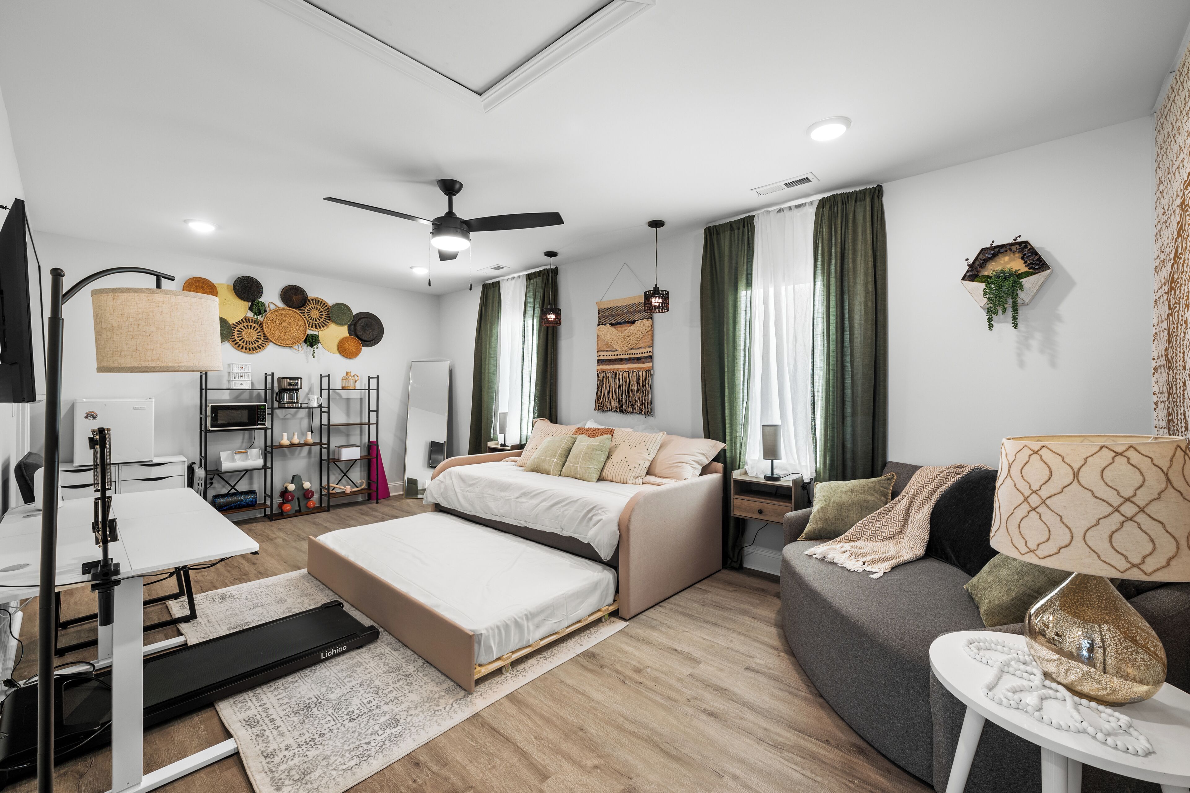 Smart TV, fireplace, books