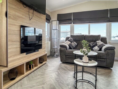 3 bedroom accommodation in Ayr