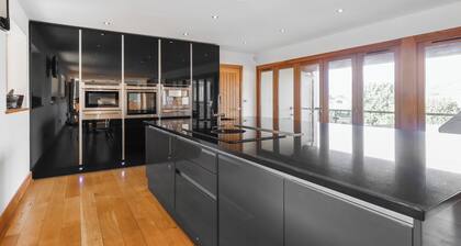 6 bedroom accommodation in Llandevaud