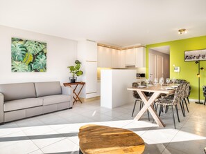 Interior - Modernly furnished flat in St-Idesbald (Sint-Idesbald)