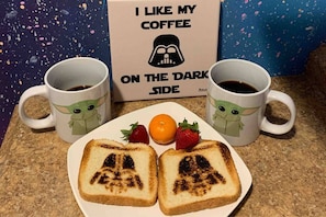 Breakfast meal - Galaxy by Airport, Downtown, 408/417 , Theme Park (Orlando)