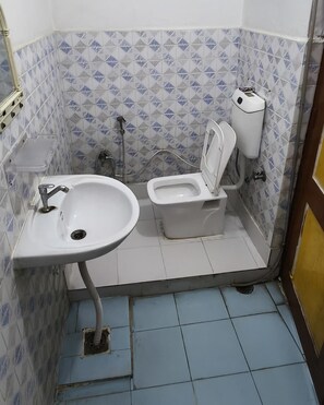 Camera Deluxe | Bagno | Doccia, sapone, shampoo