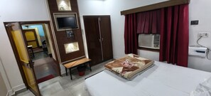 Camas plegables/adicionales y ropa de cama 