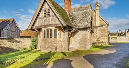 2 bedroom accommodation in Sturminster Newton