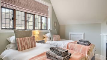 2 bedrooms, free WiFi