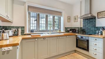 Dishwasher, highchair