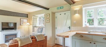 1 bedroom accommodation in Sturminster Newton